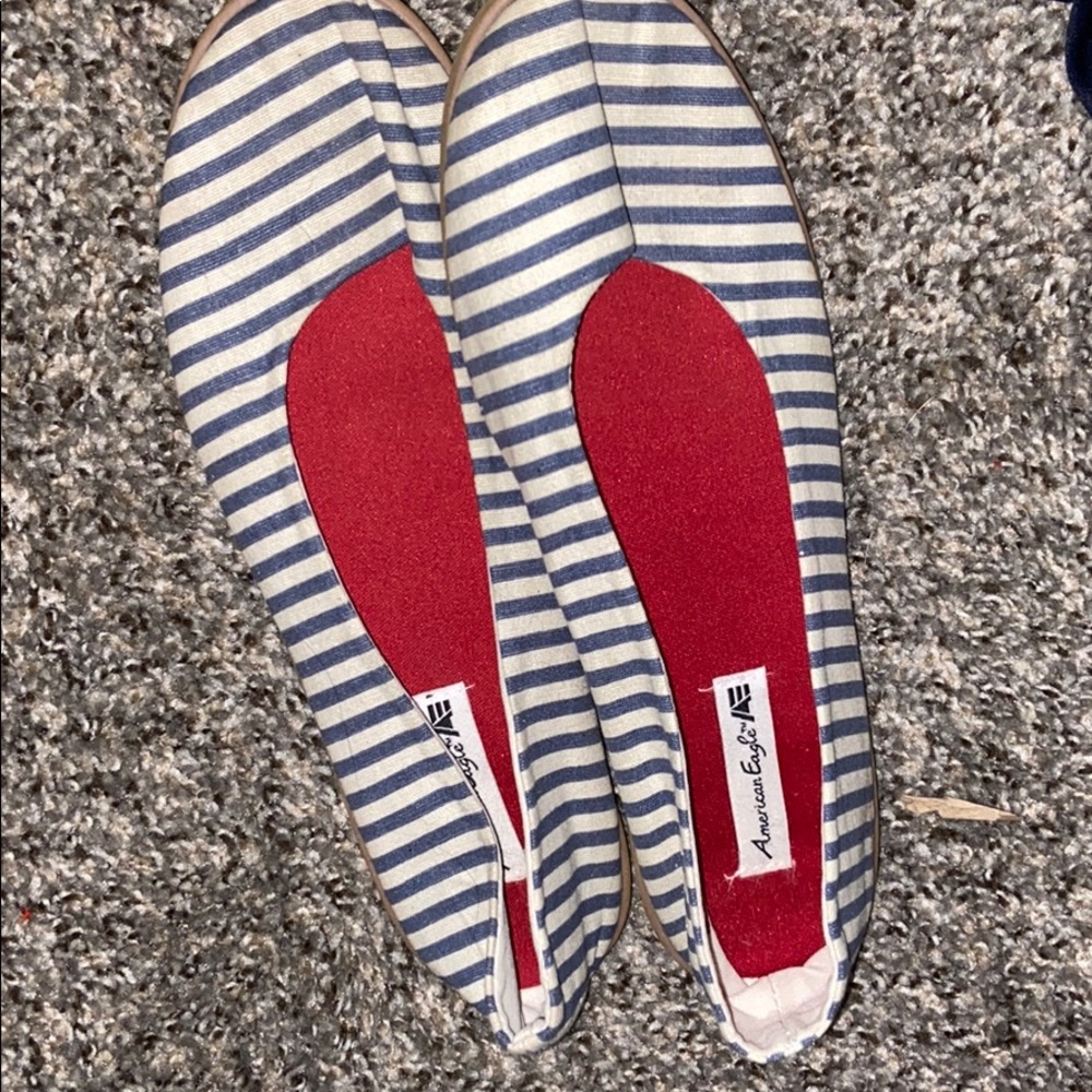 American Eagle flats
